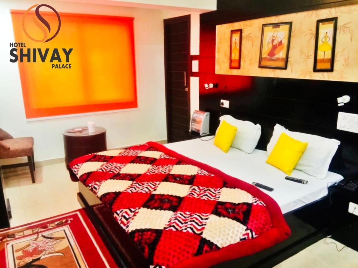 hotel shivay palace Basti Exterior foto
